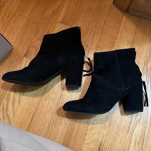 Steve Madden Cynthia Black Suede Boots